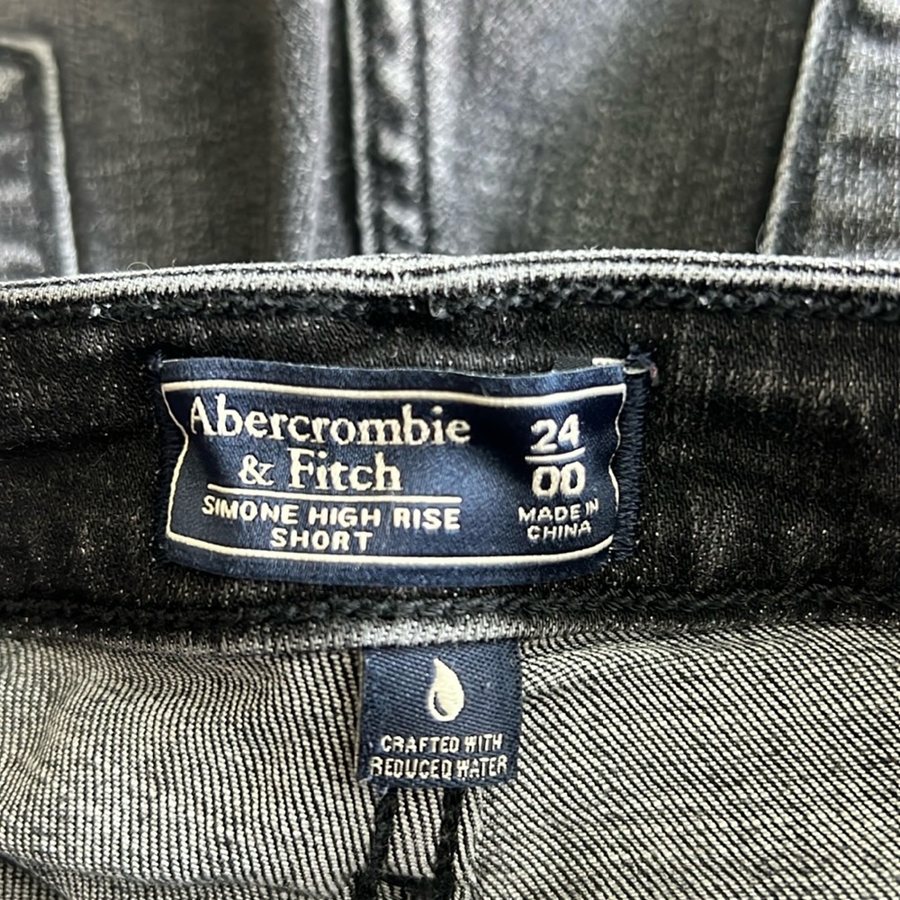 Abercrombie & Fitch Simone High Rise Short Women’s Size 24